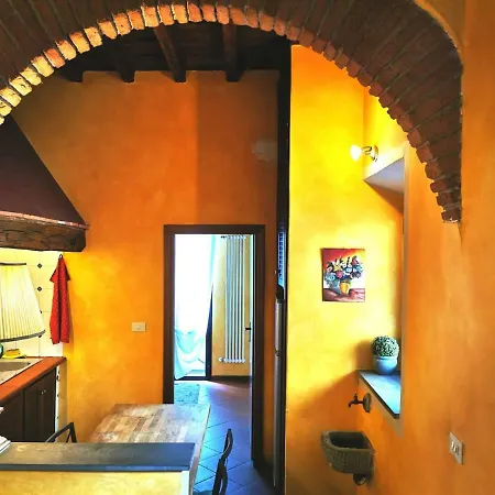 Real Rustic Tuscany Style In Center Firenze