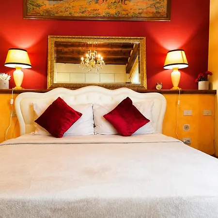 Real Rustic Tuscany Style In Center