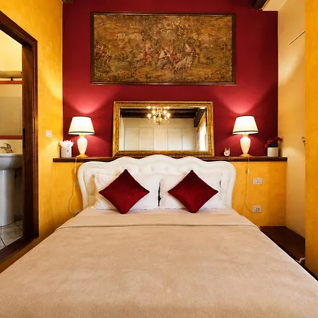 Real Rustic Tuscany Style In Center Apartment Florence
