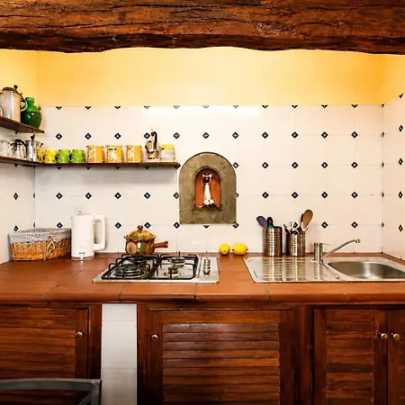 Real Rustic Tuscany Style In Center *