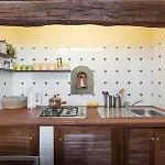 Real Rustic Tuscany Style In Center *