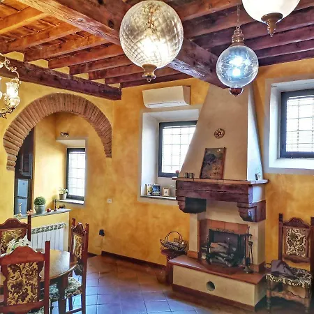 Real Rustic Tuscany Style In Center
